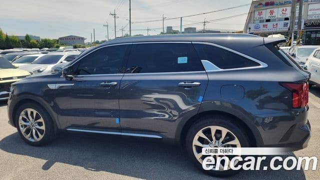 Kia Sorento 2021 — Фото 4/16