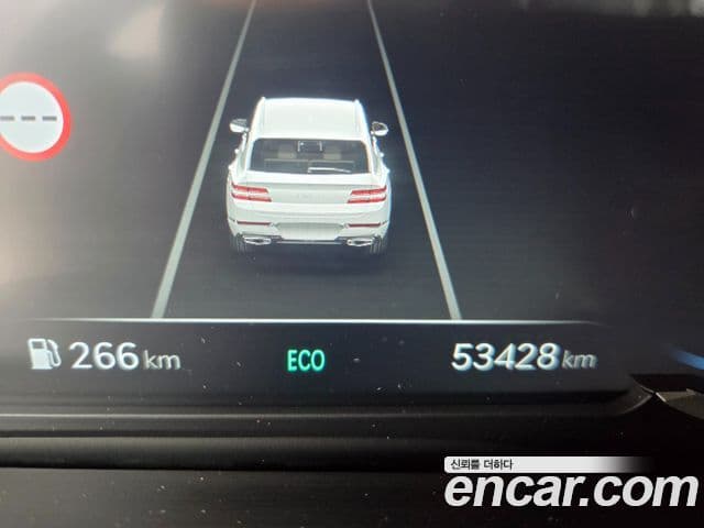 Genesis GV80 2021 — Photo 17/20