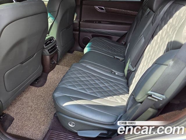 Genesis GV80 2021 — Photo 6/20