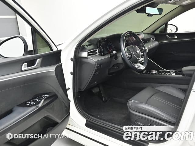 Kia K5 2021 — Şəkil 11/20