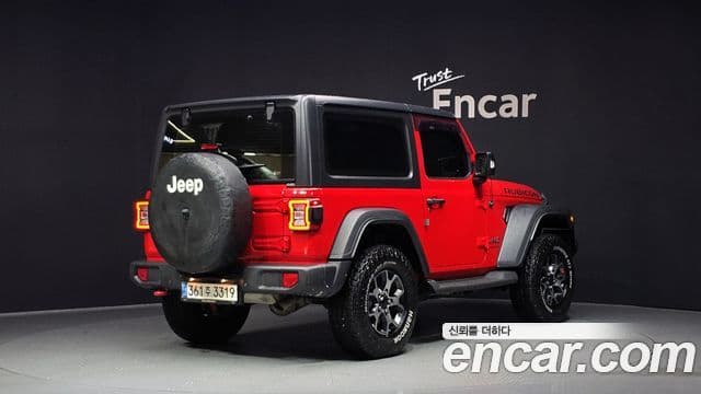 Jeep Wrangler 2021 — ფოტო 2/20
