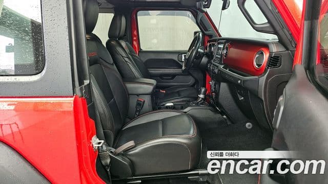 Jeep Wrangler 2021 — ფოტო 11/20