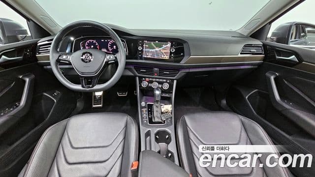 Volkswagen Jetta 2021 — ფოტო 6/20