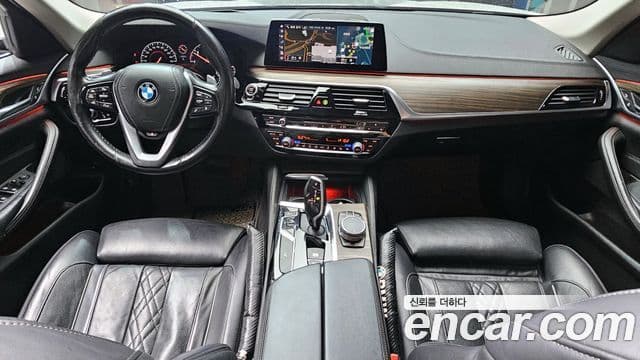 BMW 5 Series 2019 — Şəkil 7/20