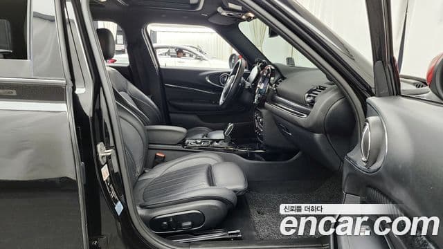 Mini Cooper S Clubman 2021 — ფოტო 11/20