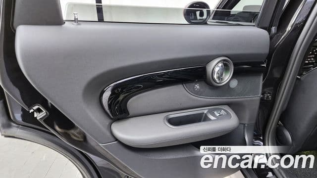 Mini Cooper S Clubman 2021 — Photo 31/32