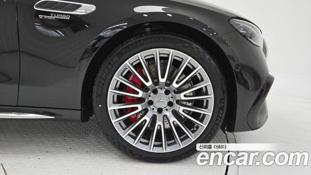 Mercedes-Benz E-Class 2025 — фото 4 из 20