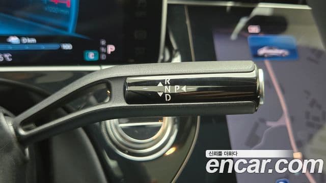 Mercedes-Benz E-Class 2025 — Şəkil 18/20