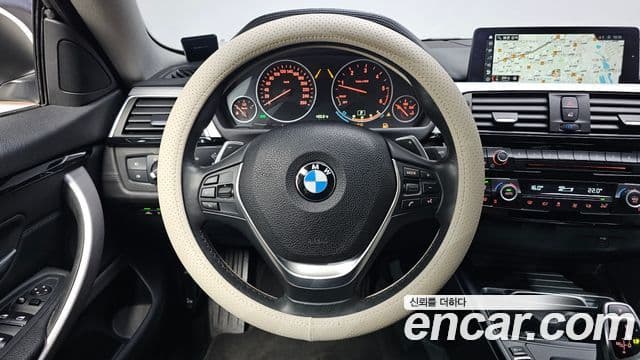 BMW 4 Series 2018 — Şəkil 12/20