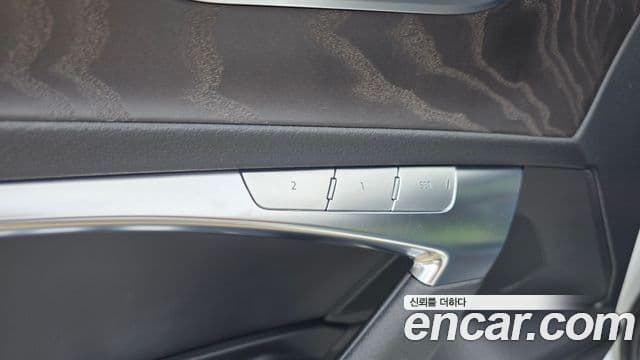 Audi A6 2021 — Şəkil 19/32
