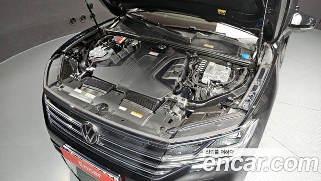 Volkswagen Touareg 2023 — Şəkil 6/20