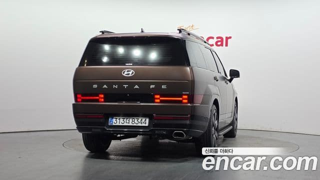 Hyundai Santa Fe 2025 — Фото 4/20
