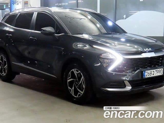 Kia Sportage 2021 — Фото 1/19