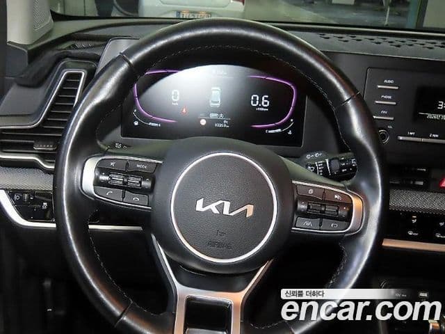 Kia Sportage 2021 — Фото 8/19