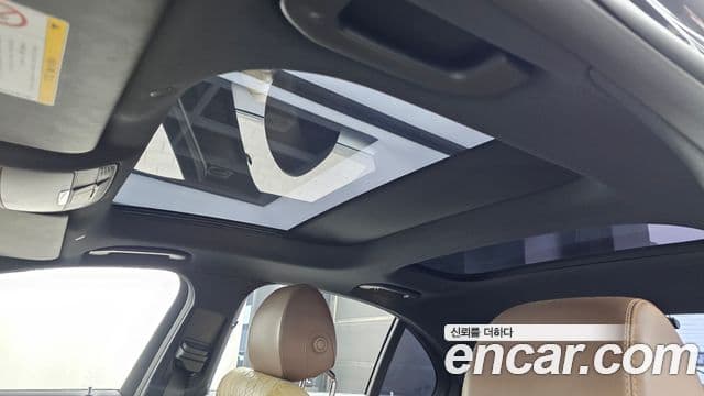 Mercedes-Benz E-Class 2019 — Фото 18/20