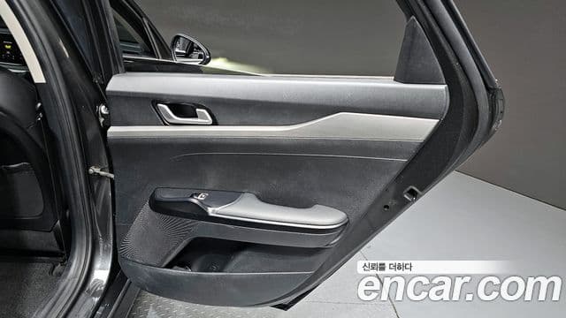 Kia K5 2020 — Photo 14/30