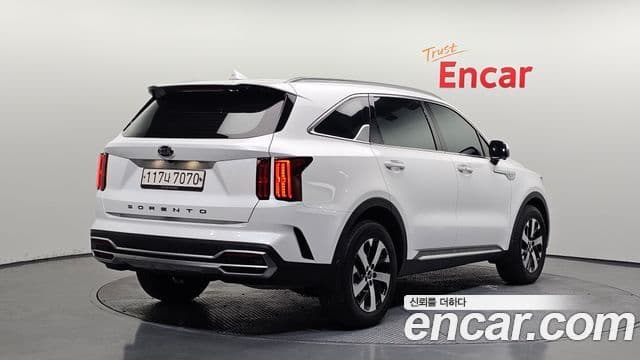 Kia Sorento 2020 — ფოტო 2/20