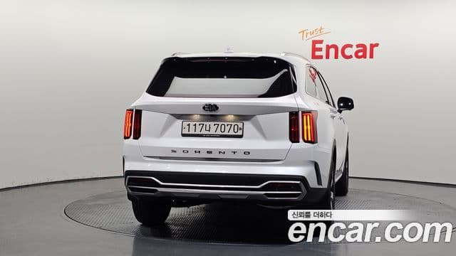 Kia Sorento 2020 — ფოტო 4/20