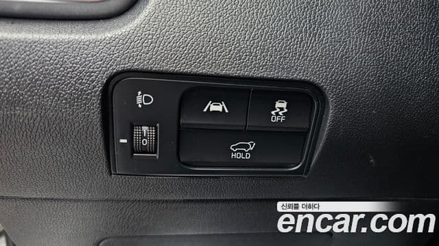 Kia Sorento 2020 — ფოტო 18/20
