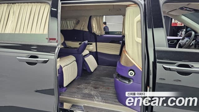 Kia Carnival 2023 — Şəkil 12/20