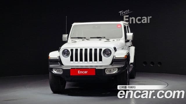 Jeep Wrangler 2023 — Фото 2/20