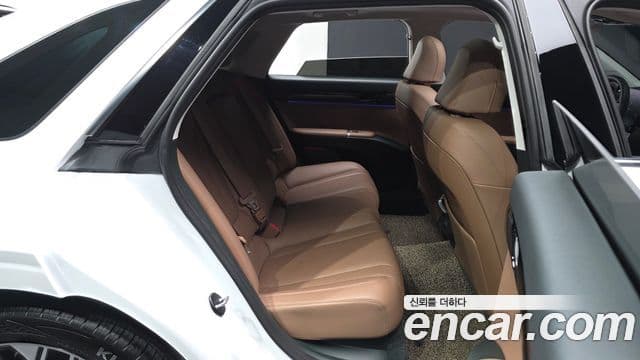 Hyundai Grandeur 2025 — ფოტო 11/20