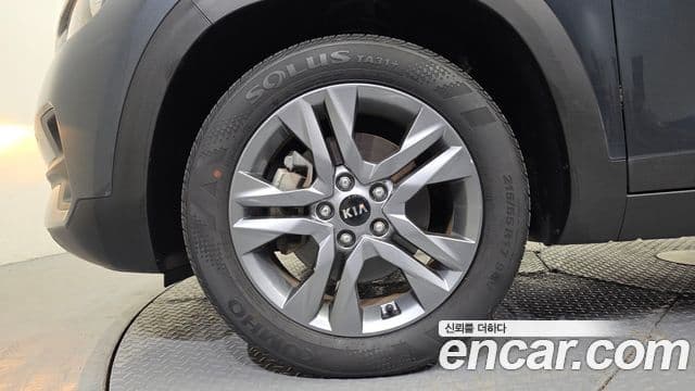 Kia Seltos 2020 — Şəkil 5/20