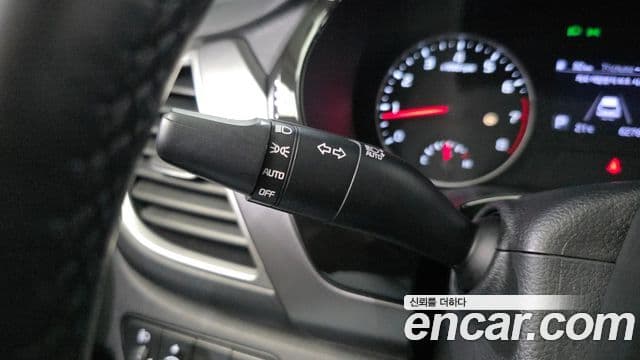 Kia Seltos 2020 — Şəkil 16/20
