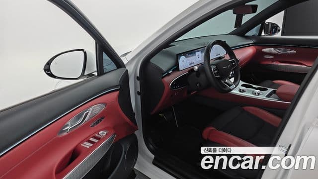 Genesis GV70 2025 — ფოტო 13/20