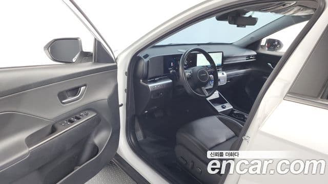 Hyundai Kona 2023 — Şəkil 10/20