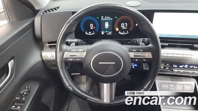 Hyundai Kona 2023 — Şəkil 13/20