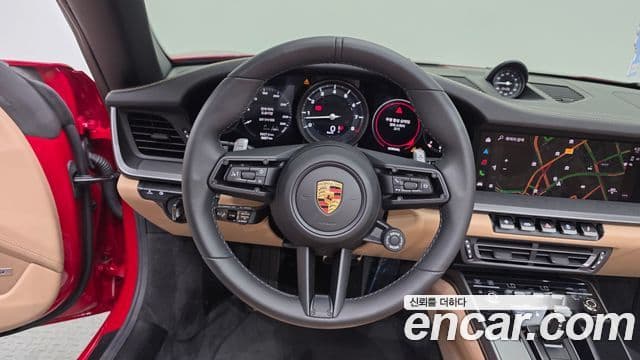 Porsche 911 2024 — Photo 16/28