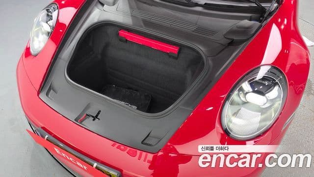 Porsche 911 2024 — Photo 4/28