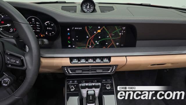 Porsche 911 2024 — Photo 3/28
