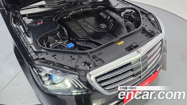 Mercedes-Benz S-Class 2019 — ფოტო 6/20