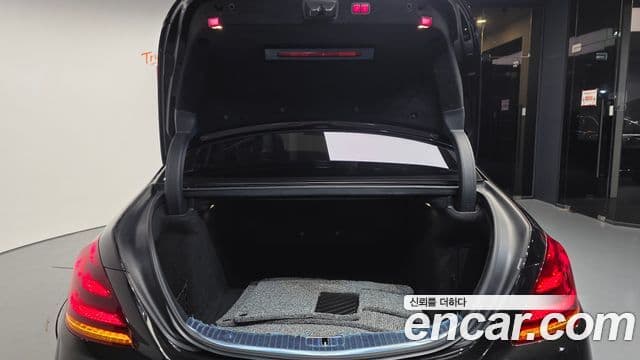 Mercedes-Benz S-Class 2019 — ფოტო 20/20