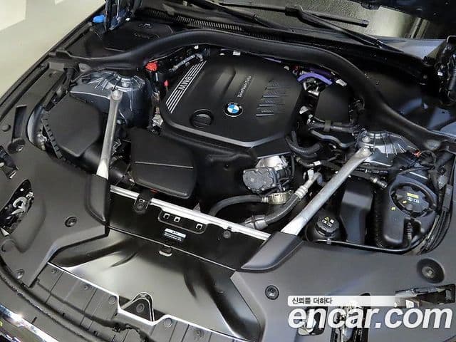 BMW 5 Series 2023 — Şəkil 18/20