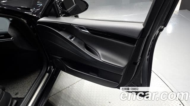 Genesis G80 2020 — Photo 21/36