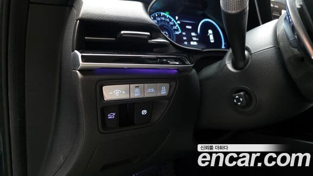 Genesis G80 2020 — Photo 31/36