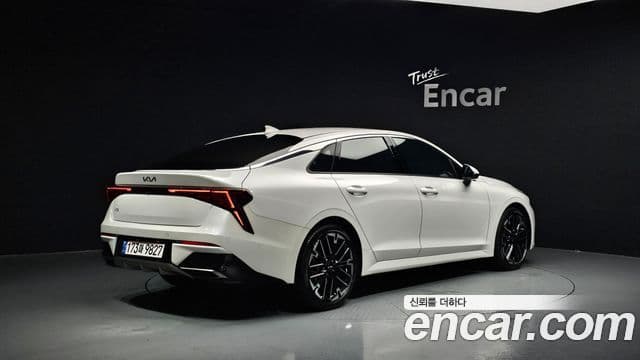 Kia K5 2024 — ფოტო 1/20