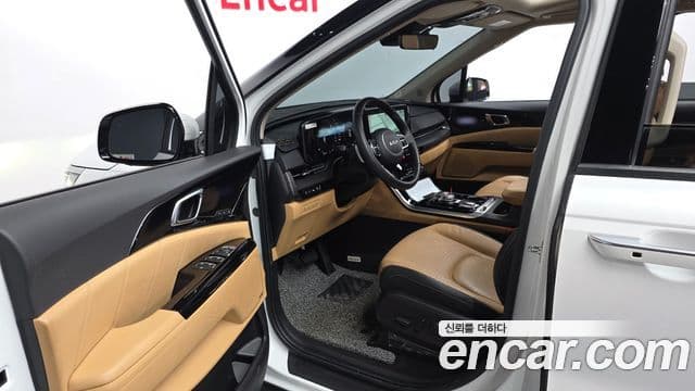 Kia Carnival 2022 — Фото 10/20