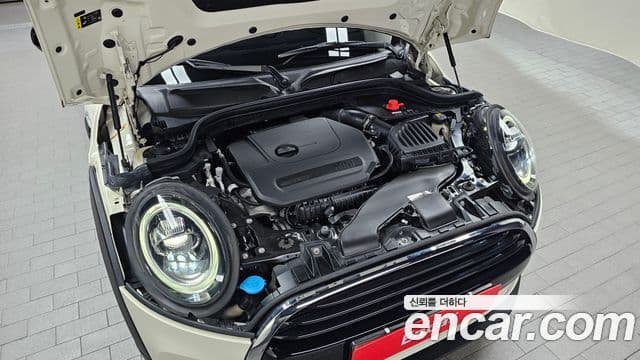 Mini Cooper 2020 — ფოტო 1/31