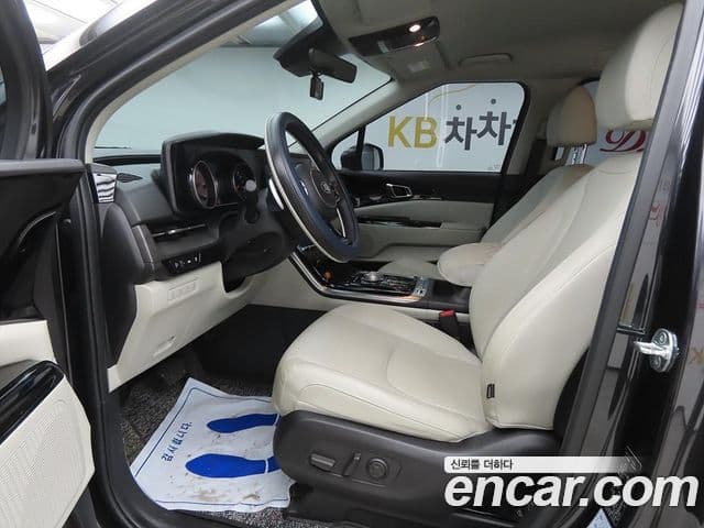 Kia Carnival 2021 — Şəkil 4/20