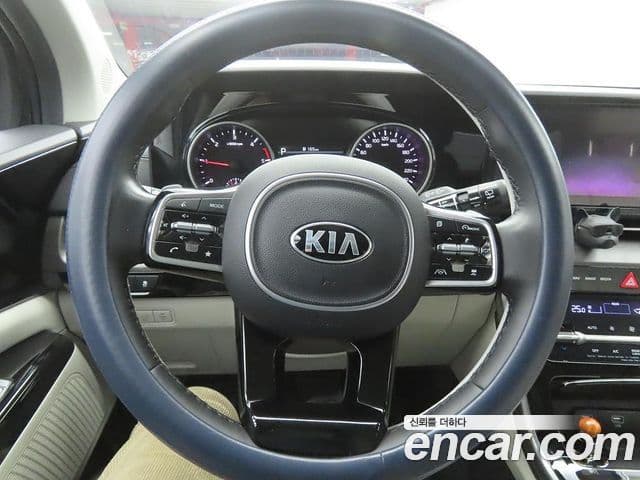 Kia Carnival 2021 — Şəkil 6/20