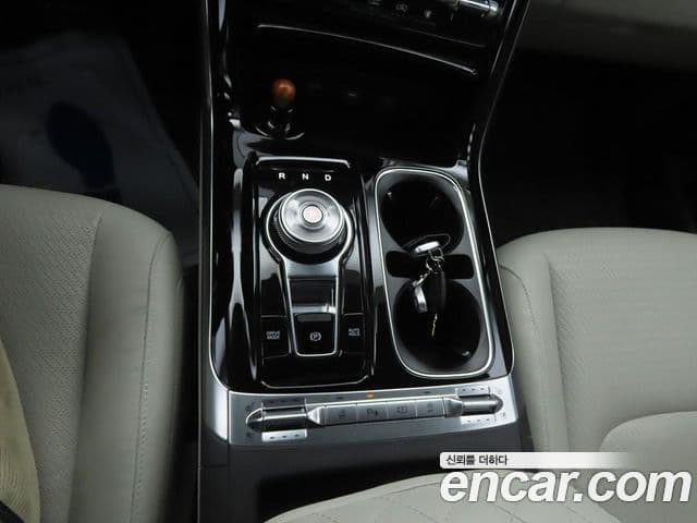 Kia Carnival 2021 — Şəkil 11/20