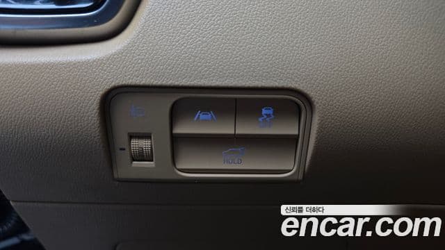 Kia Sorento 2020 — ფოტო 13/33