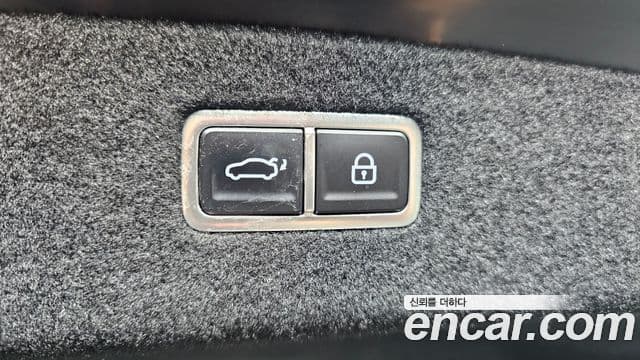 Genesis G90 2022 — Photo 3/41