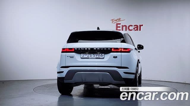 Land Rover Range Rover Evoque 2019 — ფოტო 4/20