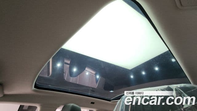 Land Rover Range Rover Evoque 2019 — ფოტო 18/20