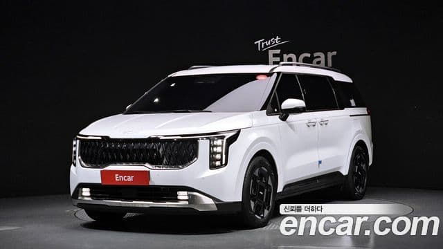 Kia Carnival 2024 — Фото 1/20